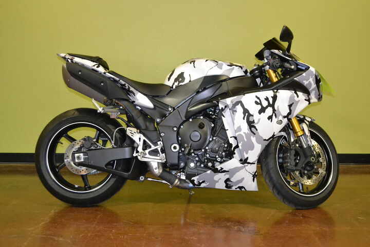Custom R1 Wrap 2011 Yamaha YZF-R1 For Sale | Motorcycle Classifieds | Motorcycle.com