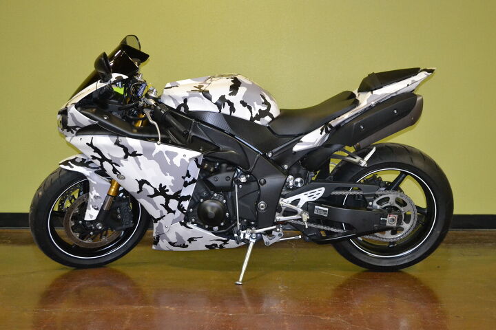 Custom R1 Wrap 2011 Yamaha YZF-R1 For Sale | Motorcycle Classifieds | Motorcycle.com