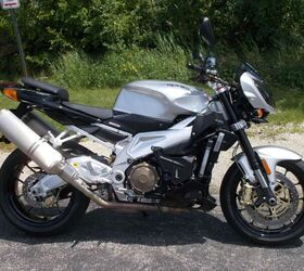 Aprilia RSV1000 TUONOグレー 2009 Aprilia Tuono 1000 R For Sale | Motorcycle Classifieds