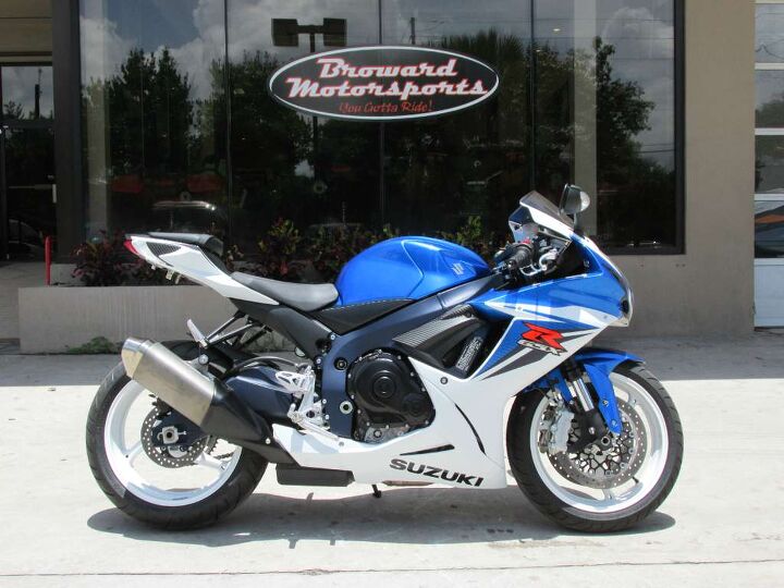 this gsxr is in great shape with brand new tires very clean cash