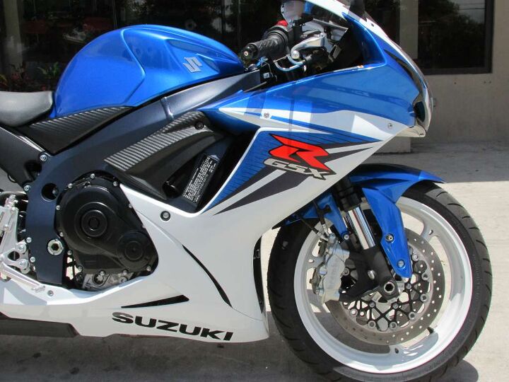 this gsxr is in great shape with brand new tires very clean cash