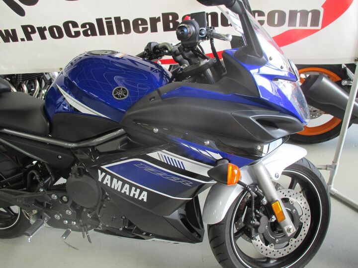 2013 yamaha fz6rthe ultimate first sportbike the fz6r is packed with