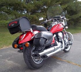 extremely clean kawasaki vulcan 900 custom that is loaded up with some nice