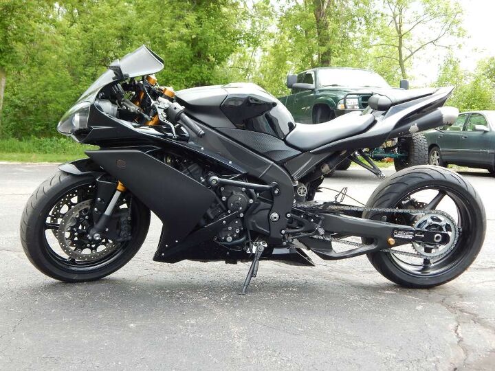 Lowered Stretched R1 2008 Yamaha YZF-R1 For Sale | Motorcycle Classifieds | Motorcycle.com