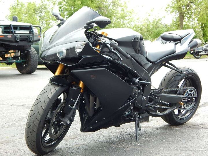 Lowered Stretched R1 2008 Yamaha YZF-R1 For Sale | Motorcycle Classifieds | Motorcycle.com