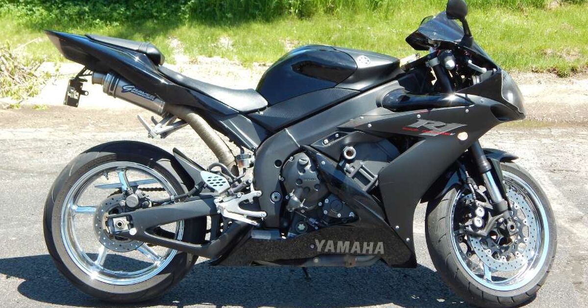 2005 Yamaha YZF-R1 For Sale | Motorcycle Classifieds | Motorcycle.com