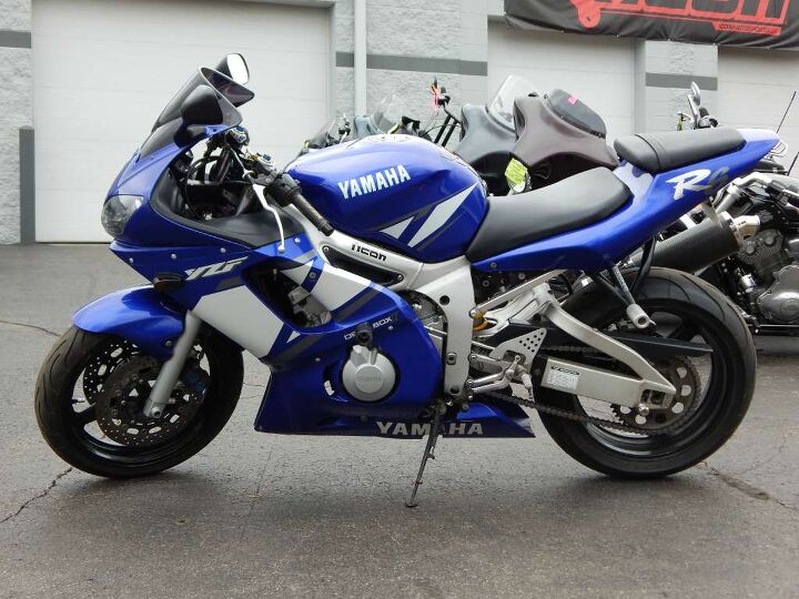 Wrecked R6 2001 Yamaha YZF-R6 For Sale | Motorcycle Classifieds | Motorcycle.com