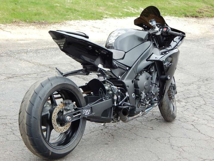 Lowered Stretched R1 2011 Yamaha YZF-R1 For Sale | Motorcycle Classifieds | Motorcycle.com