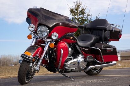 2010 Harley-Davidson® FLHTK - Electra Glide® Ultra Limited 