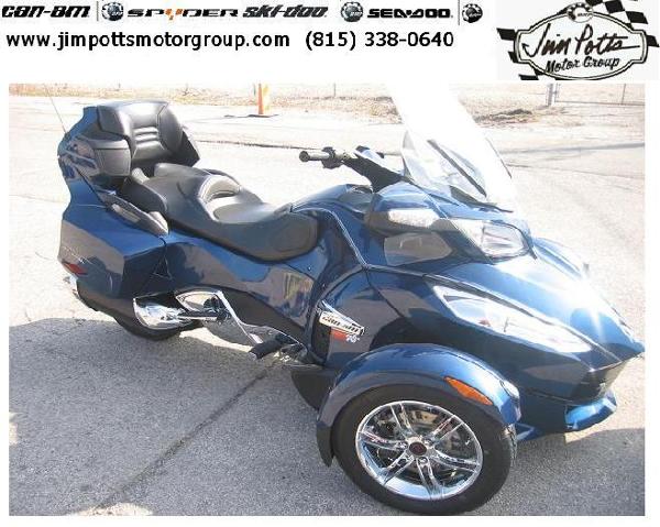 nice rt loaded with chrome accessoriesthe can am spyder rt