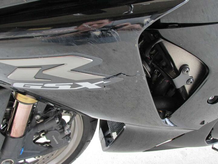 comes with yoshimura exhaust cash price the gsx r1000 is a