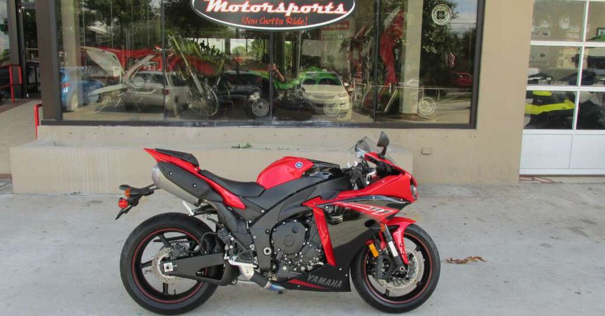 2013 Yamaha YZF-R1 For Sale | Motorcycle Classifieds | Motorcycle.com