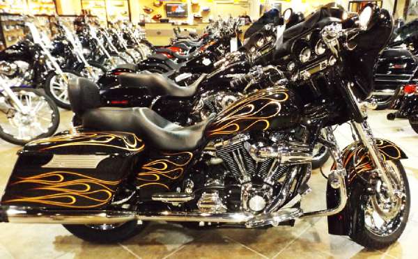 amazing custom flames paint as anyone whos ridden one will tell you a