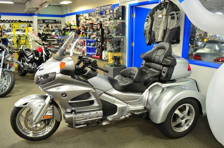 brand new trike come see it today honda s level 2 gold wing with