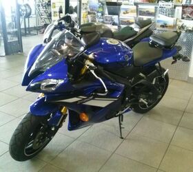 Colori yamaha r6 2023