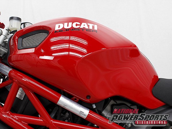 2009 ducati monster 1100