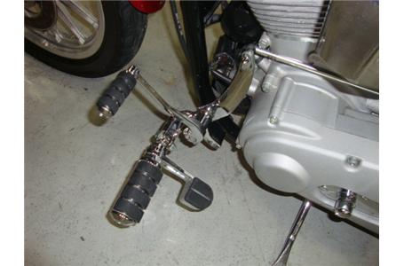 check out the hyper charger and sampson exhaust on this nice dyna super glide and