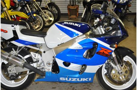 1999 suzuki gsxr 750 srad blue and white some cosmetic damage on both sides