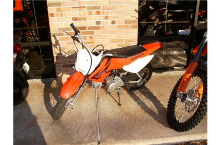 just in time for xmas 2005 honda crf70 very clean with low hours new ones