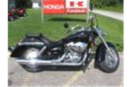 2006 vt750c6 shadow aero this is a very nice cruiser only has a few minor