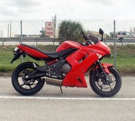 りな やー 焼き芋屋とっしーさんの愛車KAWASAKI ZX-9R 1999年式