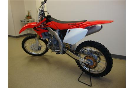 this crf450r is all original with very low use perfect condition the