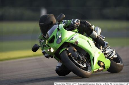 this zx10r is literally like new you will not find a cleaner one