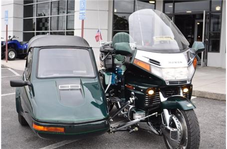 gl1500 goldwing with champion sidecar and matching trailer nice rig