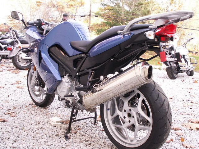 description this 2007 bmw f800st is in beautiful condition with only