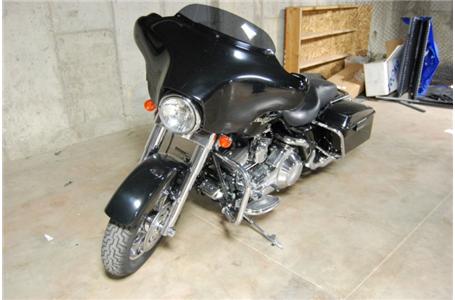 the dyna low rider is no longer available from the factory so take advantage of a