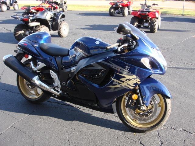 2008 suzuki hayabusa 1300 very good condition don t miss this deal only 6900