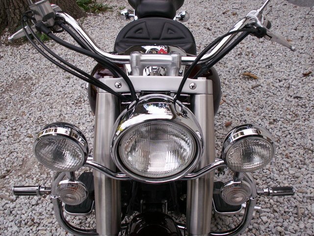 description this 2005 yamaha xv17a road star s is in beautiful