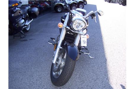 like new 2007 yamaha v star 1300 and has only 1039 miles and has been fully
