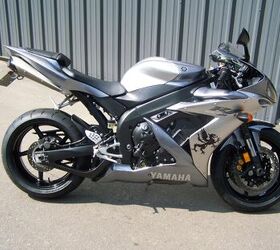 2004 Yamaha YZF-R1 For Sale | Motorcycle Classifieds | Motorcycle.com