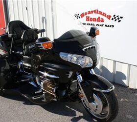 very nice well equipped trike loaded with extras and features a champion