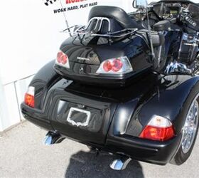 very nice well equipped trike loaded with extras and features a champion