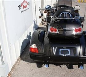 very nice well equipped trike loaded with extras and features a champion