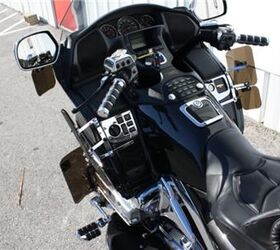 very nice well equipped trike loaded with extras and features a champion