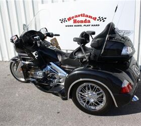 very nice well equipped trike loaded with extras and features a champion