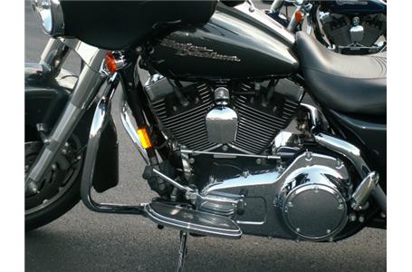 the flhx street glide has proved to be every bit the dresser with an edge for
