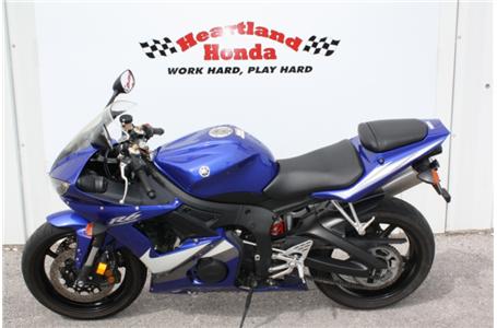 nice starter sport bike with low miles and ready for a new home