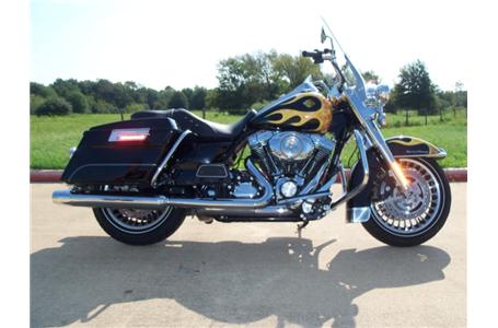 be the king of the road with this cool one off custom road king the best part of