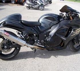 screamin deal on this 08 hayabusa lots of extras powercommander yosimira