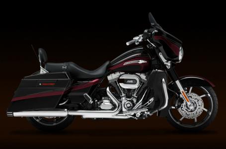 it s here and waiting for you the new 2011 screamin eagle street glide you ve