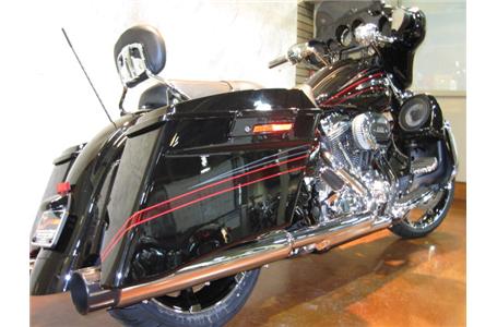 it s here and waiting for you the new 2011 screamin eagle street glide you ve