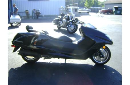 2006 yamaha morphus like new low miles great scooter turn heads on this awesome