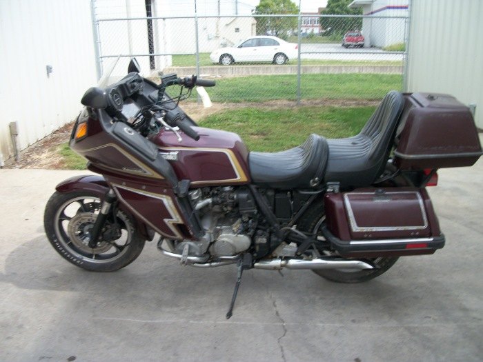 burgundy kz1300 with 17060 miles call for details ready to sell