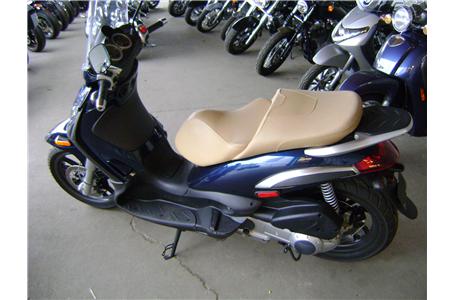 2008 piaggio bv 250 in great shape 250 cc motor gives plenty of power for around