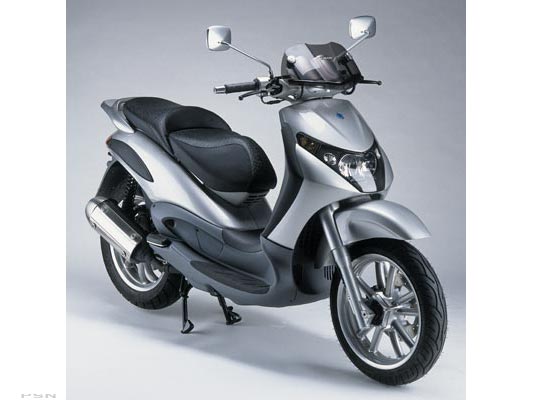 perfect condition fully serviced this scoot includes the matching factory