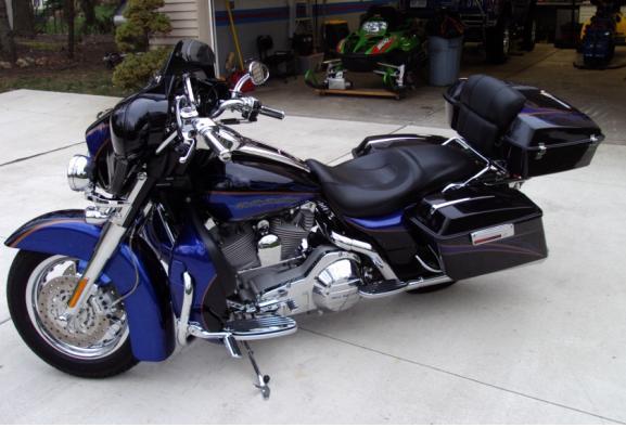 2004 harley elecctra glide screamin eagle edition lots of extras 18500 obo